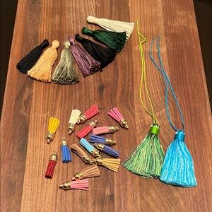 Colorful Tassel Set - Multicolor for making bookmarks or crafts